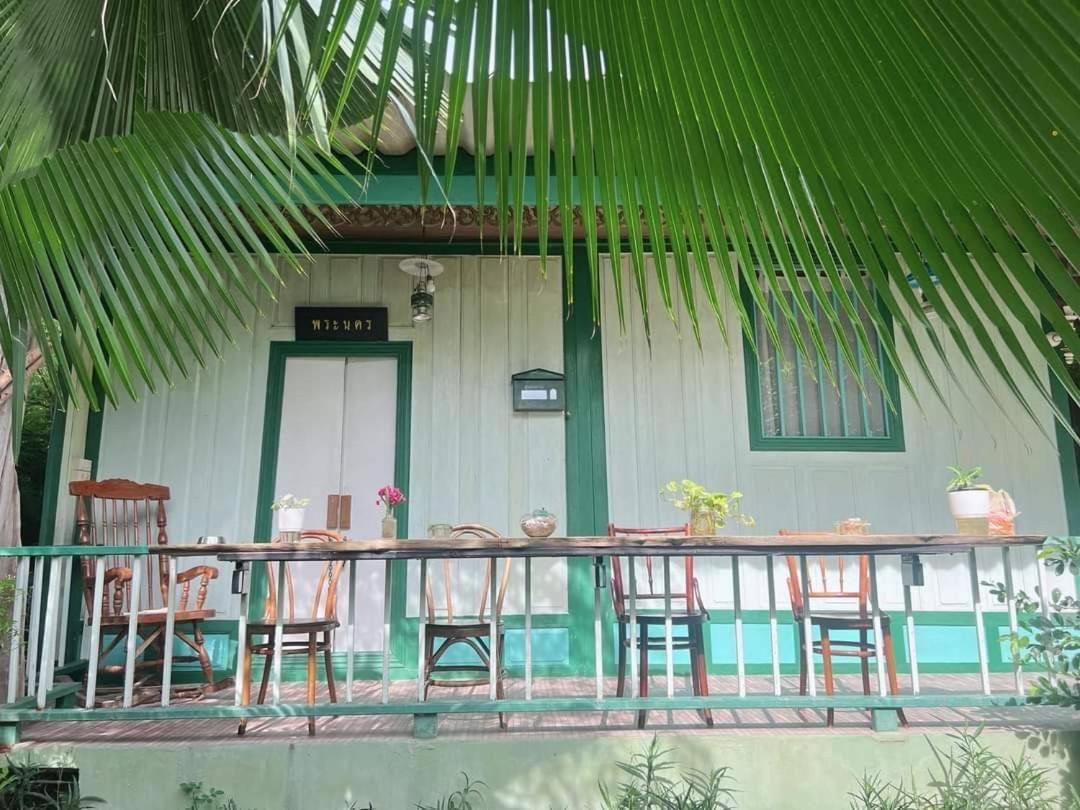The Antique Riverside Resort Ban Pong  Esterno foto